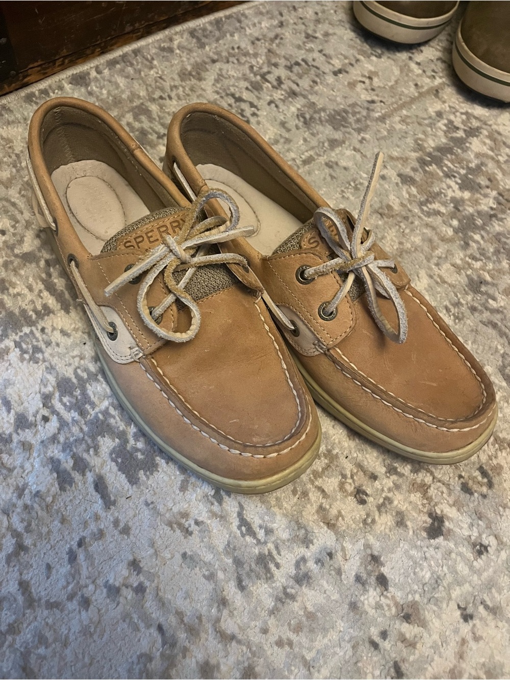 Sperry woMen’s Tan Leather Two-Tone Boat Shoes